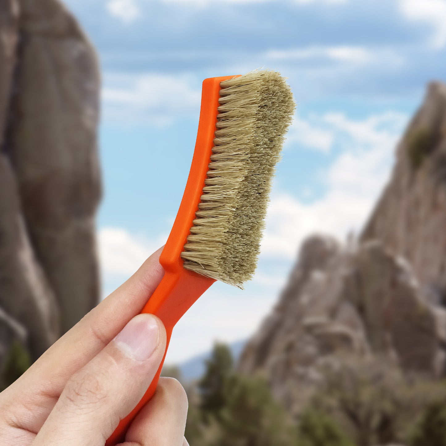 TWO STONES Best Rock Climbing Brushes | Bouldering Brush | Chalk Brush as Rock Climbing Gifts for Rock Climber