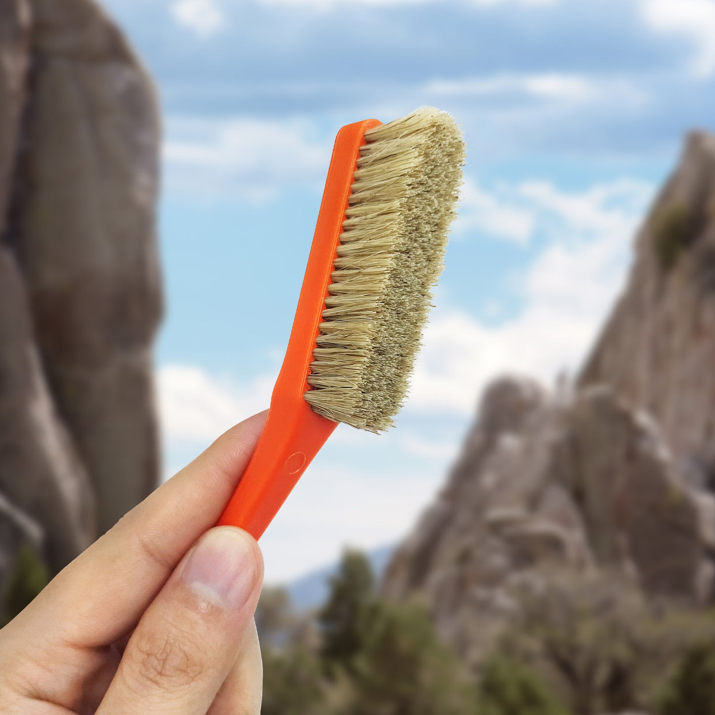 TWO STONES Best Rock Climbing Brushes | Bouldering Brush | Chalk Brush as Rock Climbing Gifts for Rock Climber