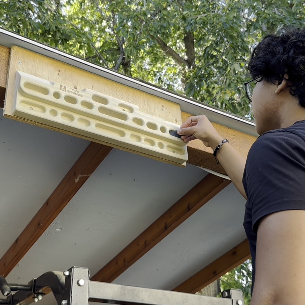 Hangboard Rock Climbing Hangboard for Doorway; Hang Boards for Climbing Training as Climbing Fingerboard in Door with Phone Holder