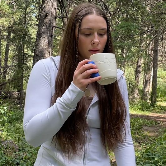 Train Your Fingers While Sipping Coffee: The Two Stones Climbing Mug -E