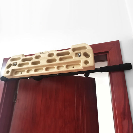 Living with the Board – Four Seasons of Notes from a Hangboard User-E