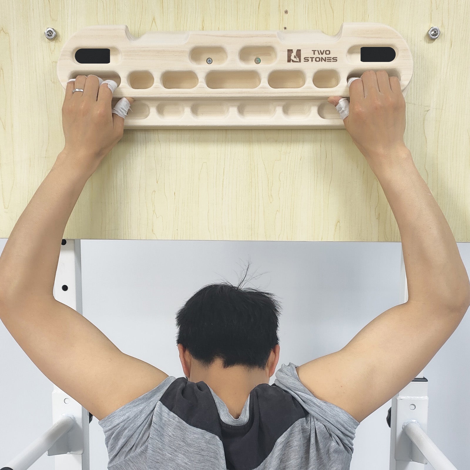 climbing fingerboard