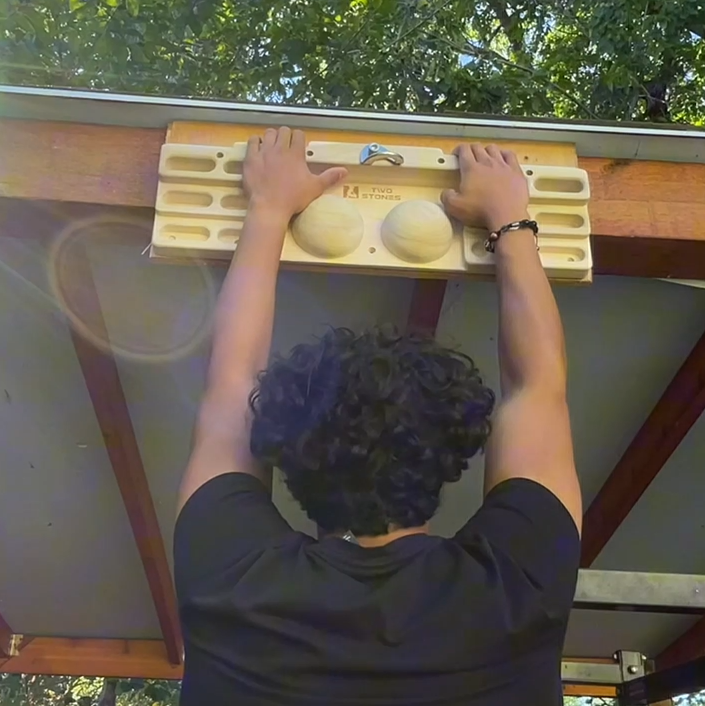 climbing fingerboard
